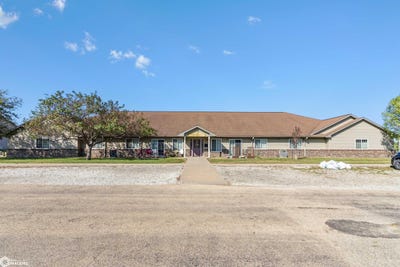 /international/us/409-h-garfield-st-gladbrook-ia-110102535717/