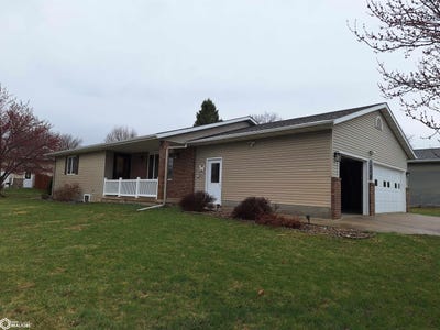 /international/us/824-capistrano-avenue-carroll-ia-110106959289/