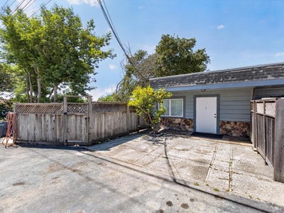 /international/us/2545-mar-vista-dr-aptos-ca-110107455758/