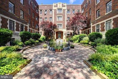 /international/us/1305-n-broom-street-wilmington-de-110100816343/