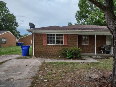 /international/us/6080-cameilla-drive-suffolk-va-110108424900/