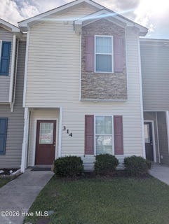 /international/us/314-glenhaven-lane-jacksonville-nc-110108584511/
