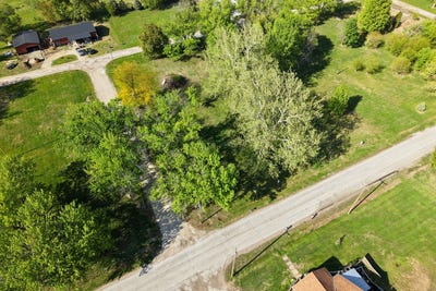 /international/us/300-1st-st-pacific-junction-ia-110102061958/