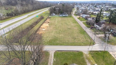/international/us/braun-road-s-side-belpre-oh-110107164547/