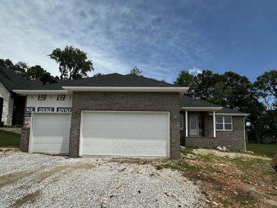 /international/us/5569-e-wild-horse-drive-springfield-mo-110100776200/?lang=en