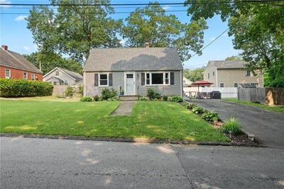 /international/us/103-everglade-avenue-warwick-ri-110101395843/?lang=zh-cn