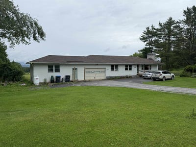 /international/us/3385-vt-route-66-randolph-vt-110108977490/