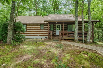 /international/us/3161-stepping-stone-drive-sevierville-tn-110101349719/?lang=en