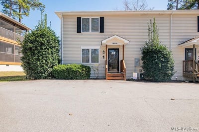 /international/us/149-gaston-pointe-rd-d-101-littleton-nc-110098186911/