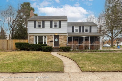 /international/us/1817-gordon-avenue-lansing-mi-110107254742/