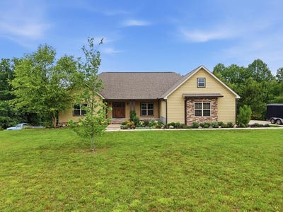 /international/us/5277-herrens-chapel-rd-silver-point-tn-110108222000/