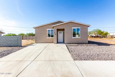 /international/us/718-w-ocotillo-street-casa-grande-az-110100839440/