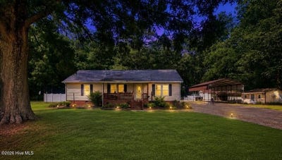 /international/us/816-menola-saint-johns-road-ahoskie-nc-110108332994/