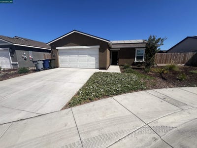 /international/us/627-elizabeth-ct-merced-ca-110101488892/