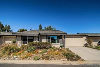 /international/us/1414-market-st-vista-ca-110100594743/