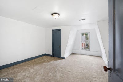 /international/us/377-n-evans-street-pottstown-pa-110100305378/