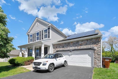 /international/us/7842-narrow-leaf-court-blacklick-oh-110108058049/