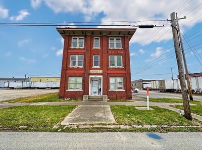 /international/us/1201-7th-avenue-huntington-wv-110104329469/