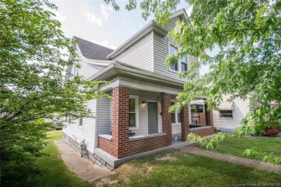 /international/us/2407-charlestown-road-new-albany-in-110108479924/