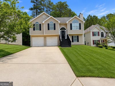 /international/us/6115-citico-river-lane-union-city-ga-110107898769/