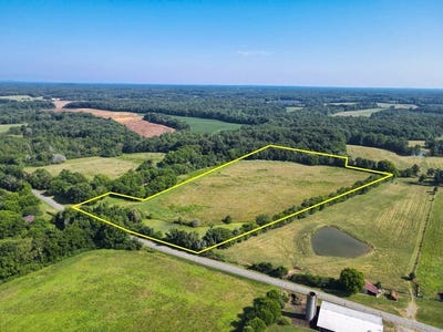 /international/us/6350-42-hwy-bear-creek-nc-110100778882/