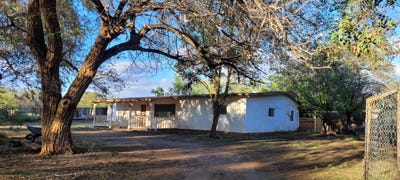 /international/us/5-montoya-san-antonio-nm-110120014782/