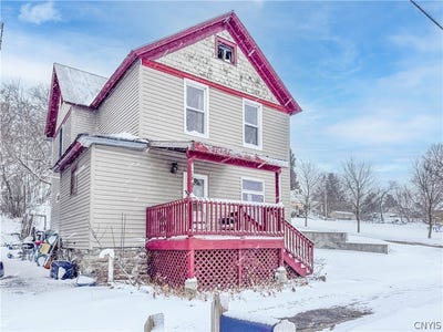 /international/us/214-main-street-morristown-ny-110107039672/