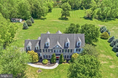 /international/us/1961-new-danville-pike-lancaster-pa-110108191422/