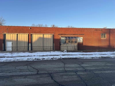 /international/us/1200-w-6th-street-mishawaka-in-110105496389/
