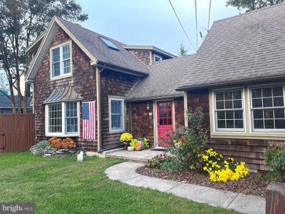 /international/us/11-church-street-lewes-de-110105700955/