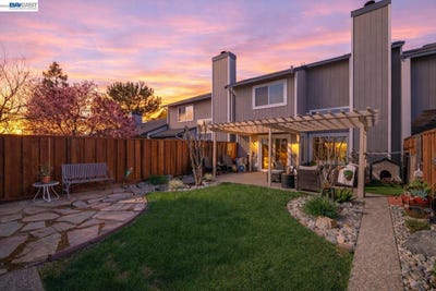 /international/us/2013-galloway-cmn-livermore-ca-110106816330/