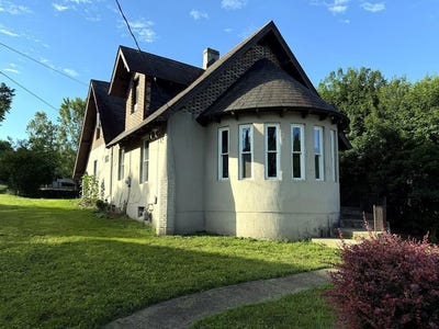 /international/us/807-robinson-east-brady-pa-110109005559/