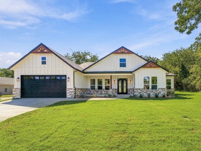/international/us/1810-carpenter-street-bridgeport-tx-110110327564/