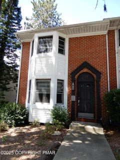 /international/us/135-n-5th-street-stroudsburg-pa-110101525212/