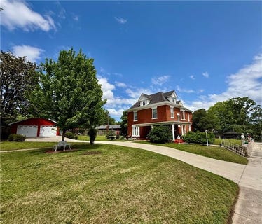 /international/us/1618-state-street-lexington-mo-110107755585/
