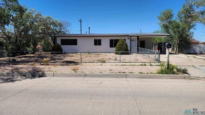 /international/us/3319-church-rock-street-gallup-nm-110108426403/