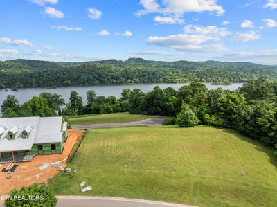 /international/us/2619-persimmon-ridge-loudon-tn-110109065873/