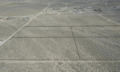 /international/us/3150-curtis-avenue-silver-springs-nv-110106474182/
