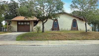 /international/us/803-avenue-h-sinton-tx-110120082902/