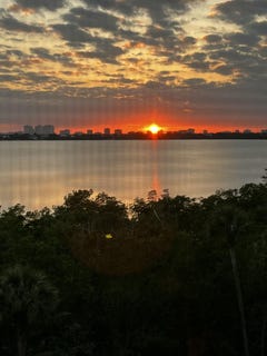 /international/us/201-vintage-bay-unit-23-marco-island-fl-110098749921/