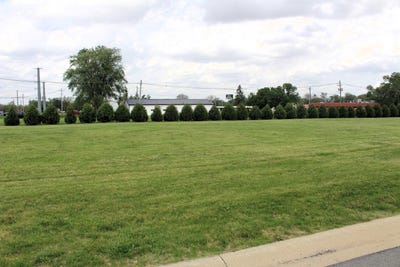 /international/us/30-liberty-lane-lot-16-clinton-il-110107416563/