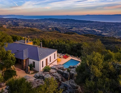 /international/us/5651-w-camino-cielo-santa-barbara-ca-110100950511/
