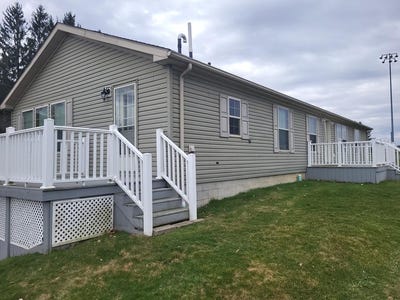 /international/us/252-lawsonham-rimersburg-pa-110105036798/