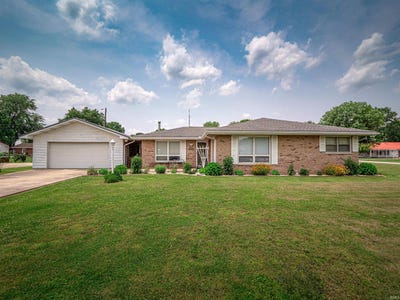 /international/us/1220-n-meadowbrook-lane-petersburg-in-110097810476/?lang=zh-tw