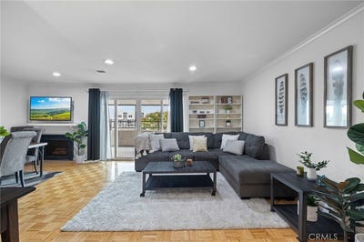 /international/us/1117-rosecrans-avenue-fullerton-ca-110108467669/