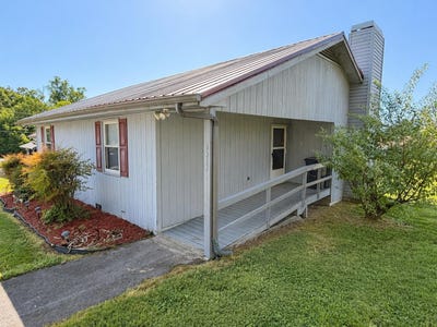 /international/us/3312-iron-gate-drive-white-pine-tn-110107544022/