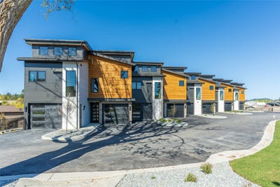 /international/us/28-miles-avenue-unit-201-whitefish-mt-110087249761/