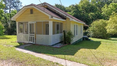 /international/us/1186-e-tugalo-street-toccoa-ga-110107895306/