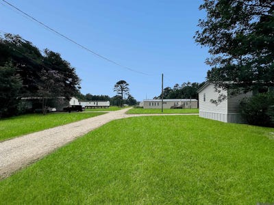 /international/us/tbd-springfield-rd-denham-springs-la-110102466489/