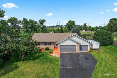 /international/us/3455-valley-woods-drive-cherry-valley-il-110101392032/